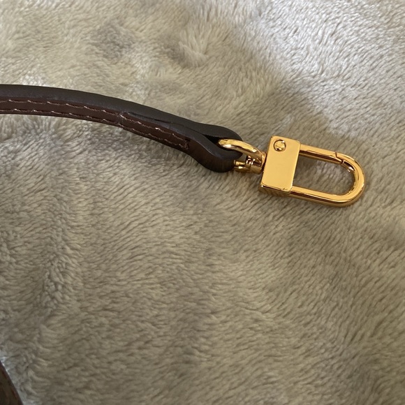 NWOT - Mcraft Leather hand bag strap - Picture 2 of 3